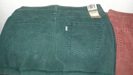 Levis skirts Jr size size 6 and 4