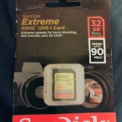 SanDisk Extreme.SDHC UHS-1 card (New)