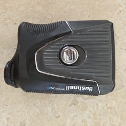 Bushnell Pro XE Gold Range Finder 