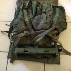 U.S. Issue MOLLE  Woodland Rucksack with Frame