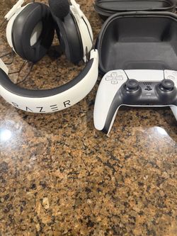 PS5 DualSense Controller & Razer Gaming Headset Bundle