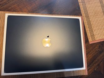 Best deal! 👀 Macbook air 13inch m4