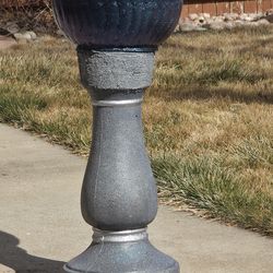 33" hummingbird  birdbath