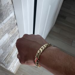 14k Miami Cuban Bracelet 