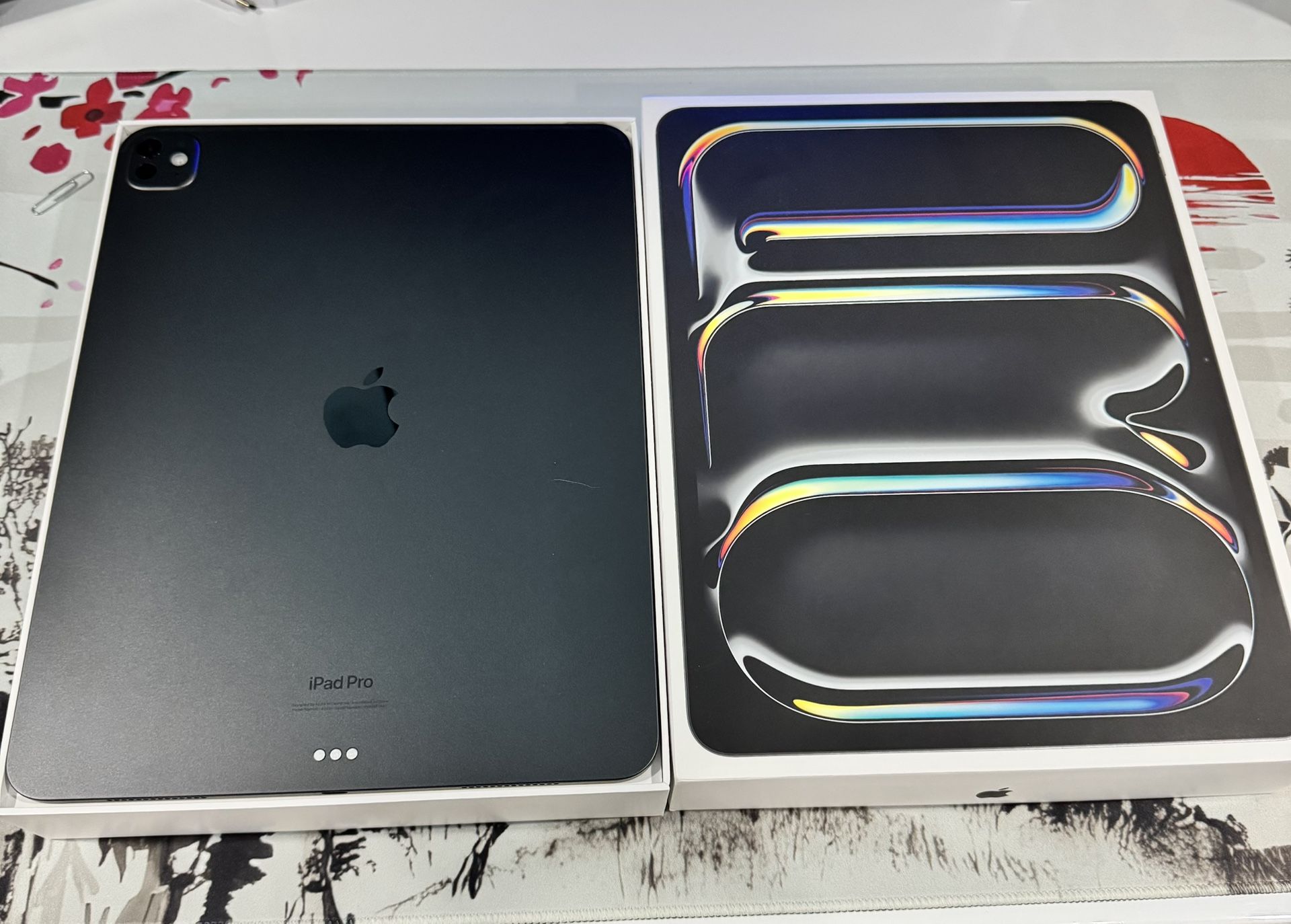 13 inches iPad Pro M4 (512 gb)