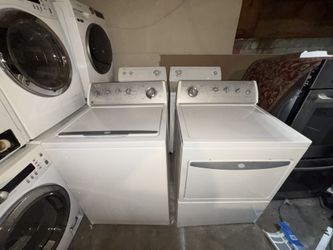 Whirlpool Washer And Dryer Set On Good Working Condition