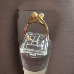 Vintage 18kt HGE Faux Pearl And Rhinestone Size 5.75 Ring