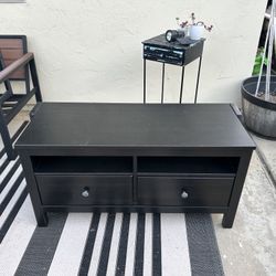 TV Stand/Entertainment Center
