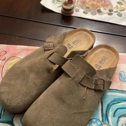 Birkenstock Clog Taupe