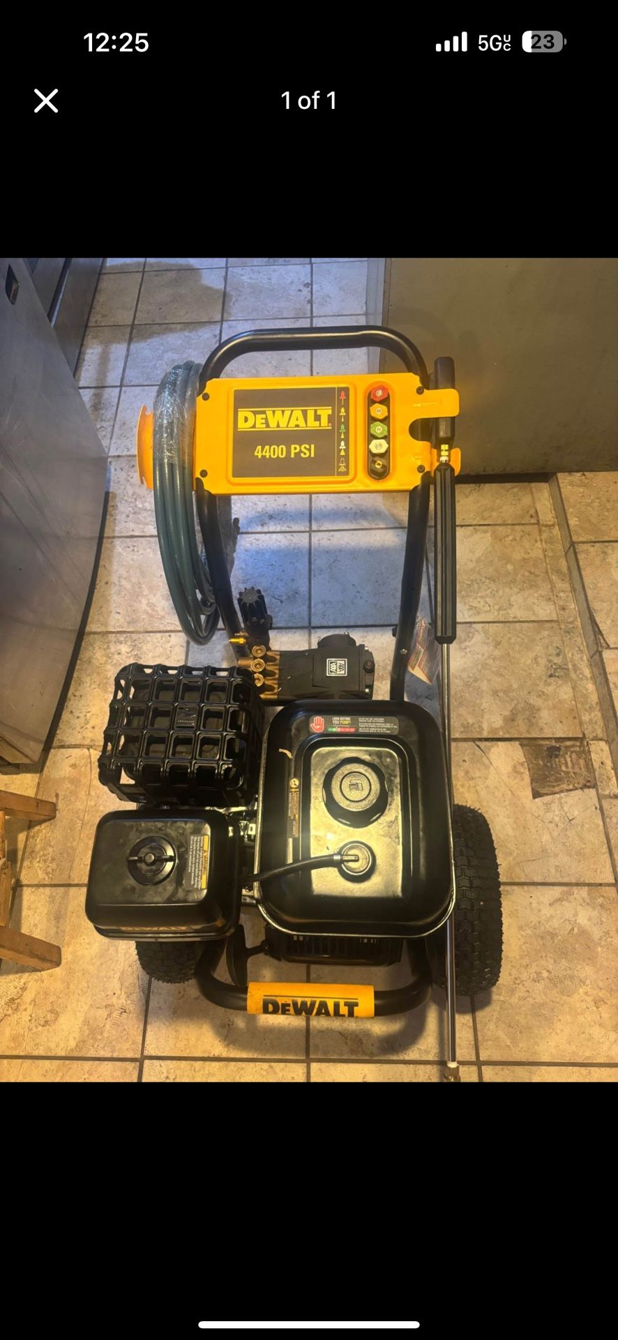 DEWALT PRESSURE WASHER 4400 PSI