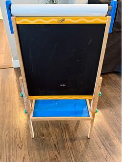 Crayola Dual-Sided 3-in-1 Art Easel