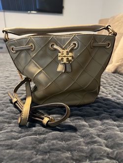 Tory Burch bucket purse with coin wallet