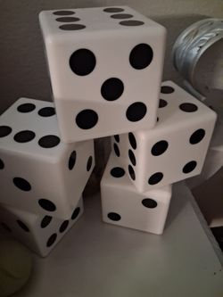 Large Yard Dice Set