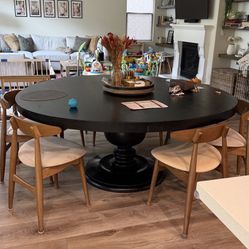 70 Inch Round Table 