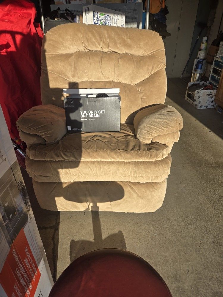 Recliner