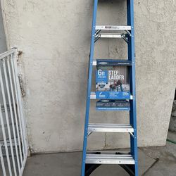Step Ladder 🪜 6FT  🔥 $100 🔥Pick Up In Van Nuys 