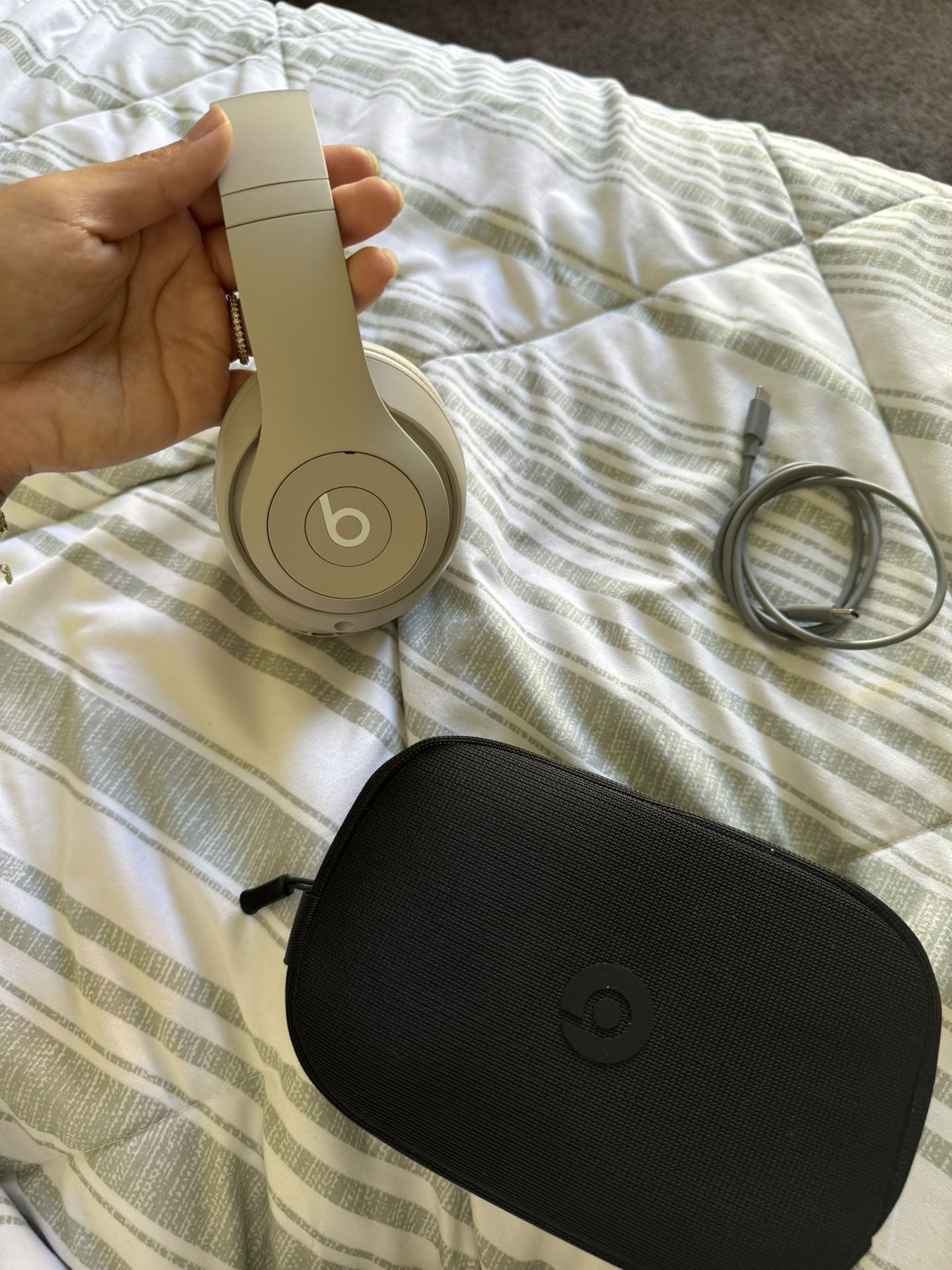 Beats Studio Pro Headphones
