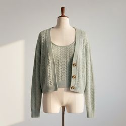 Gorgeous Small sweater set