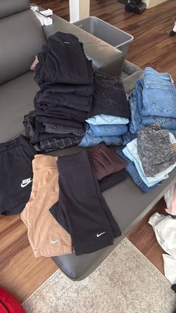 Clothing lot!!