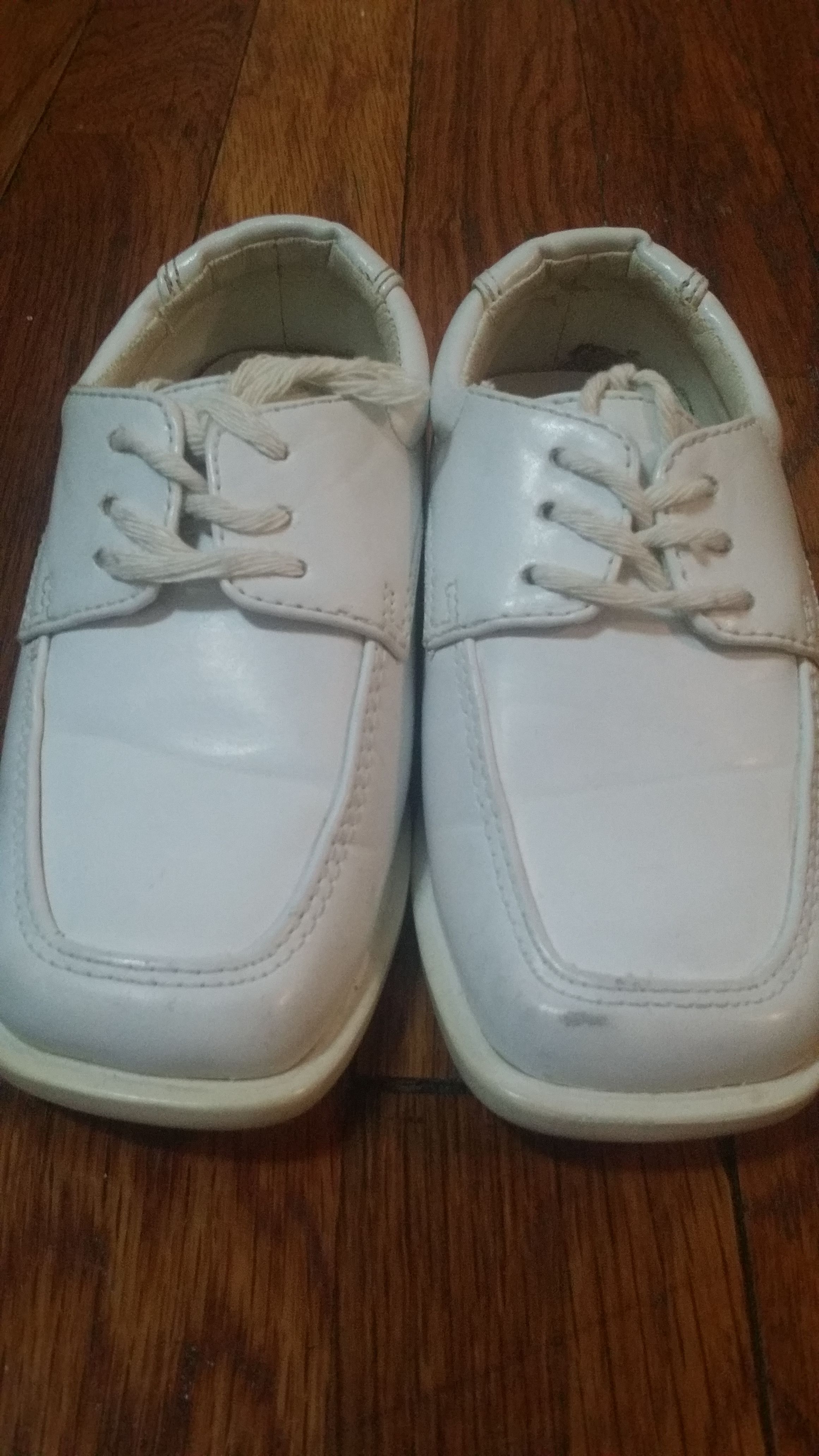 Boys dress shoes size 5