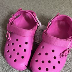 Post Molone Crocs 