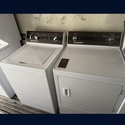 Speed Queen Washer Dryer / Lavadora Secadora 