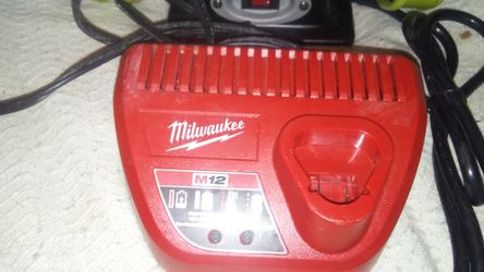 Milwaukee M12 charger