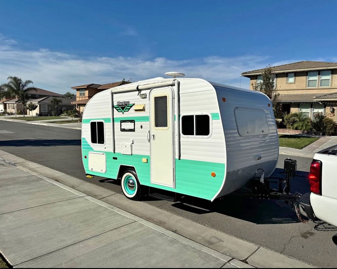 2017 retro travel trailer by Riverside RV