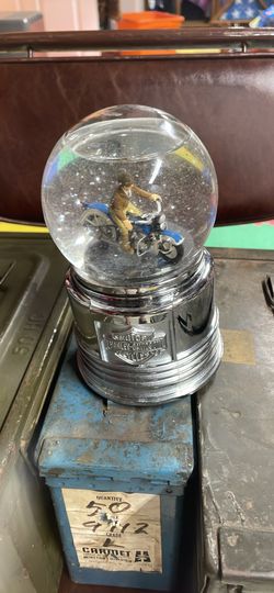 Harley Davidson Animated Snow Globe 