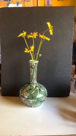Vintage Spanish MCM Domingo Punter Teruel 9" Hand painted ceramic vase signed