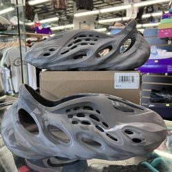 Adidas Yeezy Foam RNR MX Granite