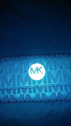 Micheal kors wallet