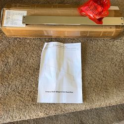 Williams Sonoma 18” Emery Wall mount pot Rack Bar 