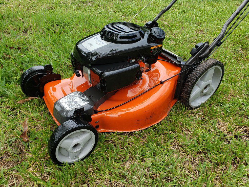 Husqvarna Lawn Mower,6.75hp, 22"cut, self-propelled, one month warranty