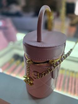 High-End Pastel Pink Mini Quilted Vanity Bag – Pearl & Gold Hardware