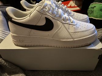 Nike Air Force 1 size 8.5
