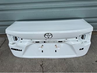 2020-2024 TOYOTA COROLLA LE TRUNK LID OEM