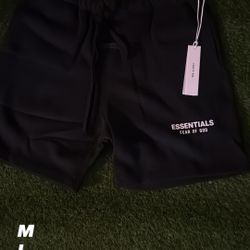 ESSENTIAL SHORTS
