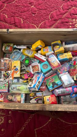 BUNCH OF MINI BRAND TOYS!