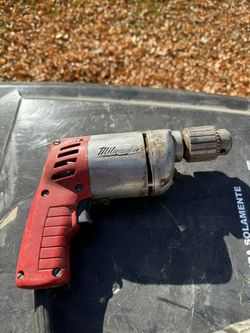 Milwaukee Power Drill