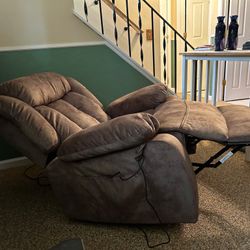 Power Lift Reclining Chair, Set Of Two Or Will Sell Separately! 