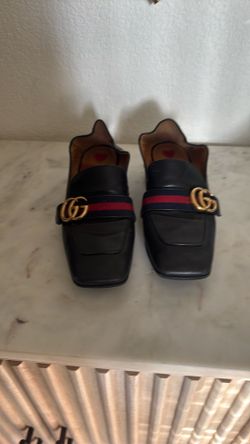 Gucci shoes size 38