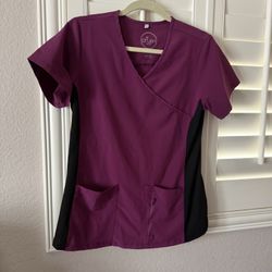 Size SMALL SCRUB TOP