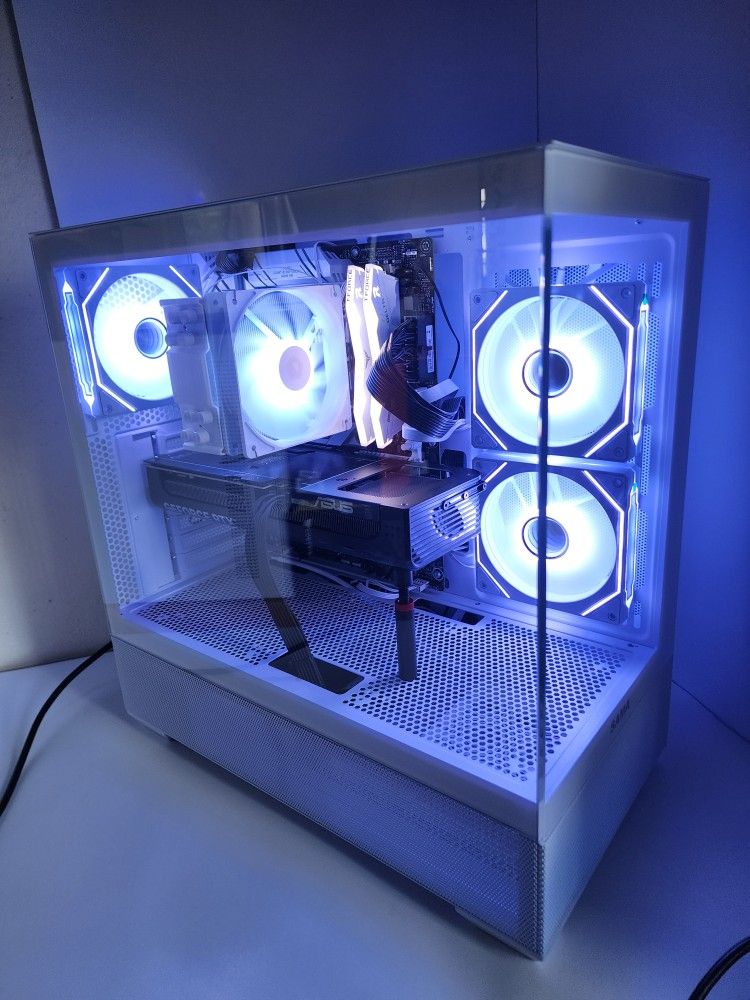 White Gaming PC | RTX 5070 | RYZEN 5 8600G | 32GB DDR5 RAM | 1TB GEN 4 NVME | 850w |Windows 11| #016