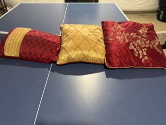 Queen size bedding set