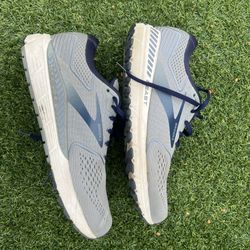 Brooks Beast Men’s 13 D Blue Gray 