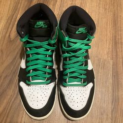 Air Jordan 1 Retro High OG "Lucky Green" – Size 10