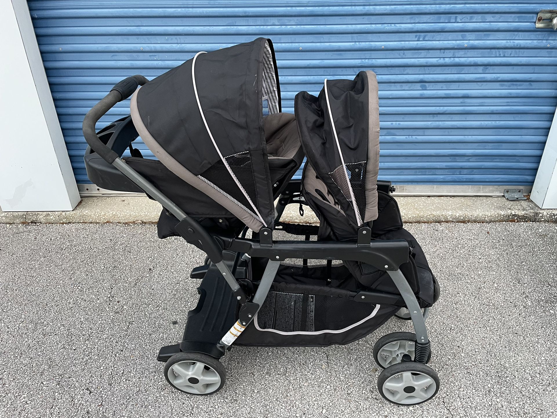 Graco Double Stroller - Used good condition 