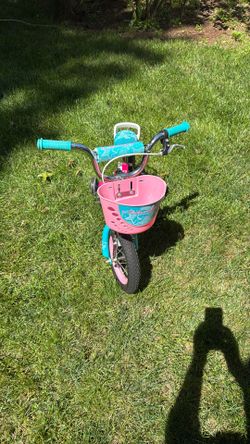 Girls bike