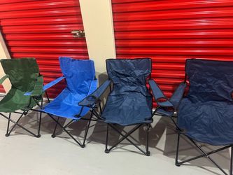 4 beach chairs